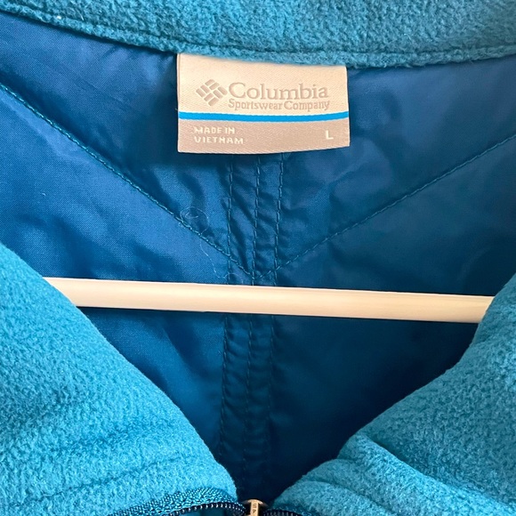 Columbia Sportswear Women's Zip Up Vest - Picture 6 of 8